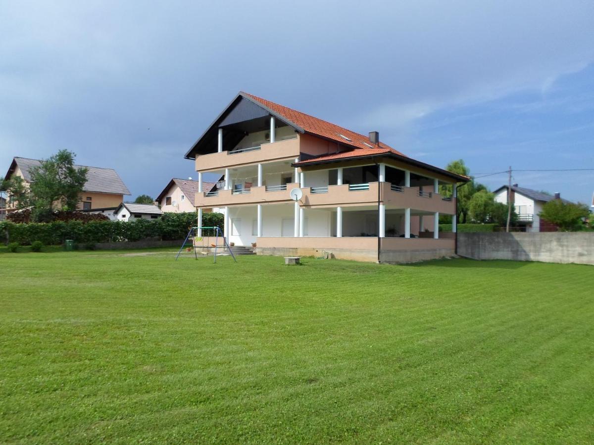 Apartment Gorska Vila Ogulin Exterior foto
